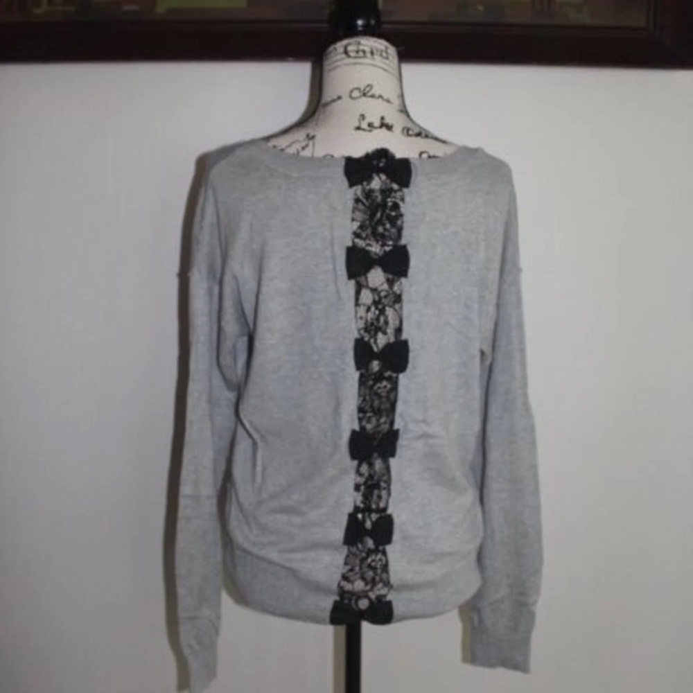 Sweater blouse